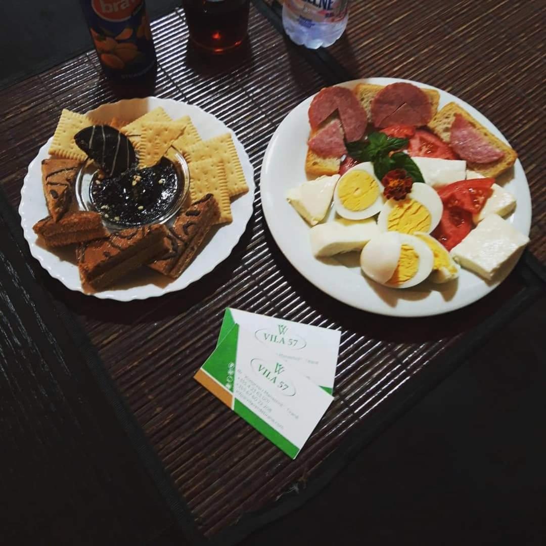 Vila 57 Hotel Тирана Экстерьер фото